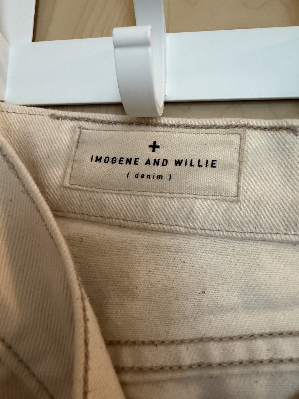 imogene + willie Natural/Cream Isabelle Denim